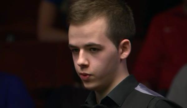 在第2輪迎 在第2輪迎