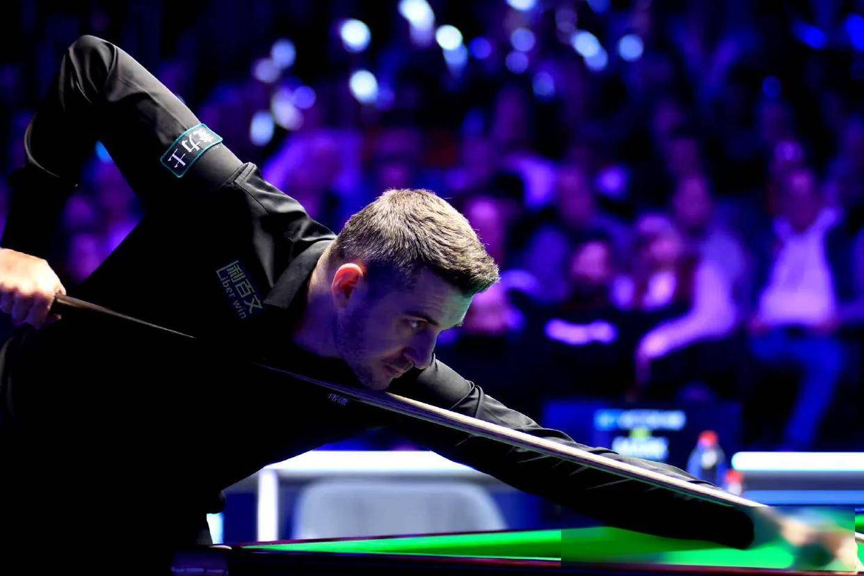 浓墨重彩的 浓墨重彩的