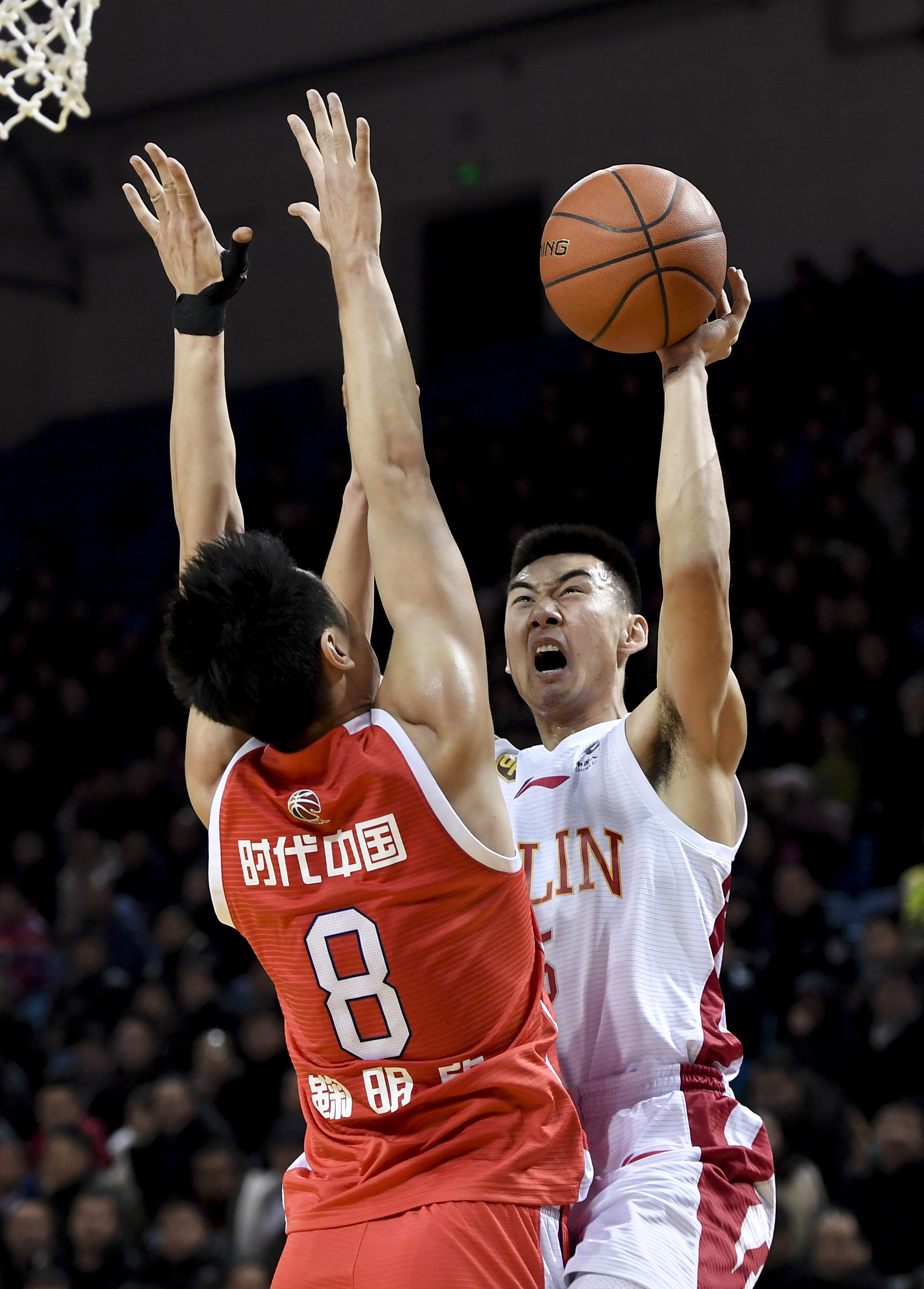 也传递了一 也传递了一