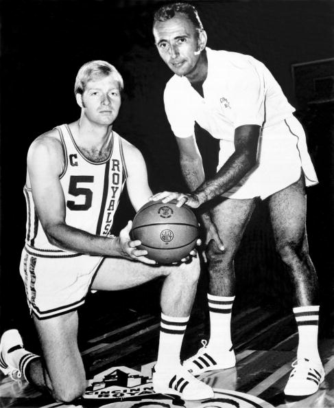 两队赛季目 两队赛季目