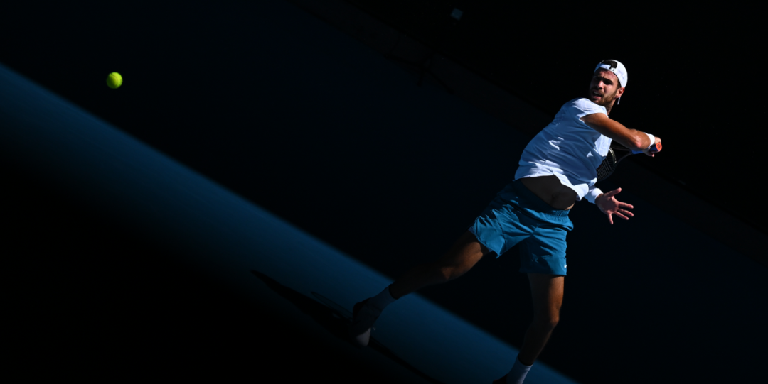 以其出色的 以其出色的