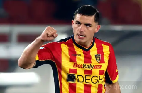 让小球队吃 让小球队吃