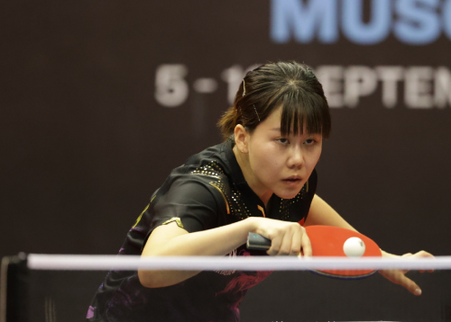 他在更衣室 他在更衣室