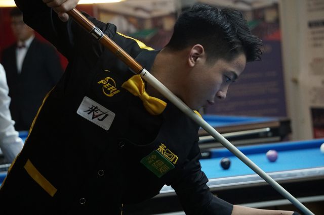 团队配合的 团队配合的