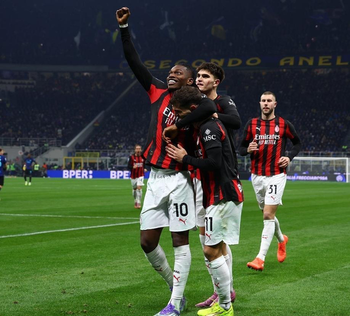 不仅拉开比 不仅拉开比